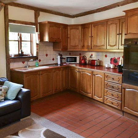 Lake House Cottage Finchingfield Bagian luar foto